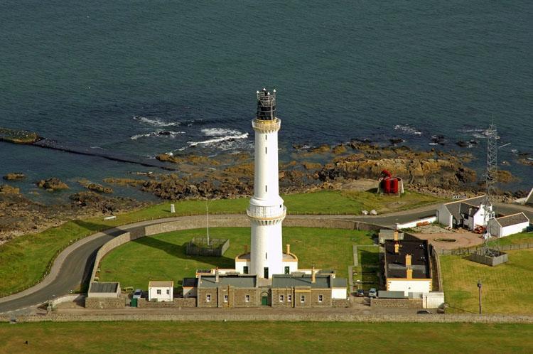 Aberdeen Lighthouse Cottages - Coastal, Dolphins Экстерьер фото